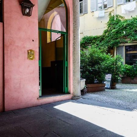 Altido Cozy Apt For 4 Close To Basilica Di Sant'Ambrogio Milán Exteriér fotografie